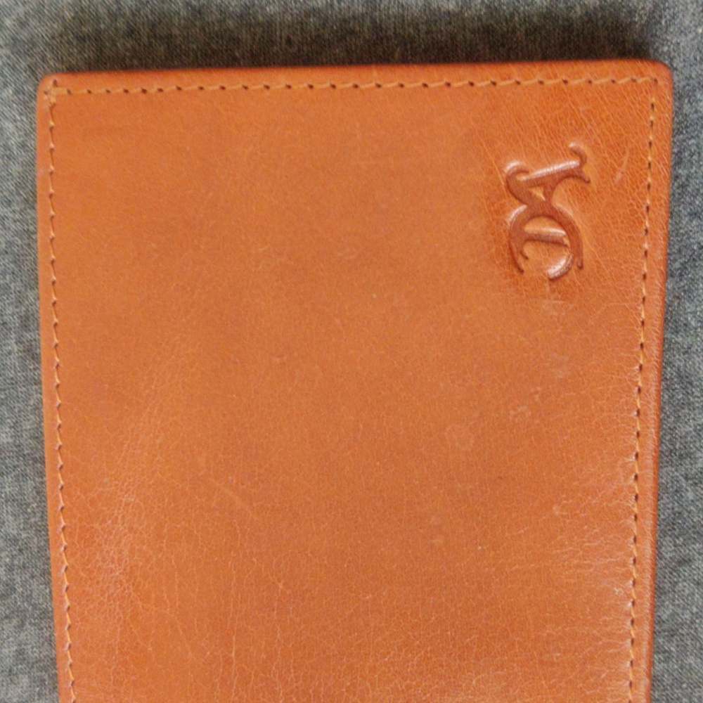 Men's Italian leather. NWT